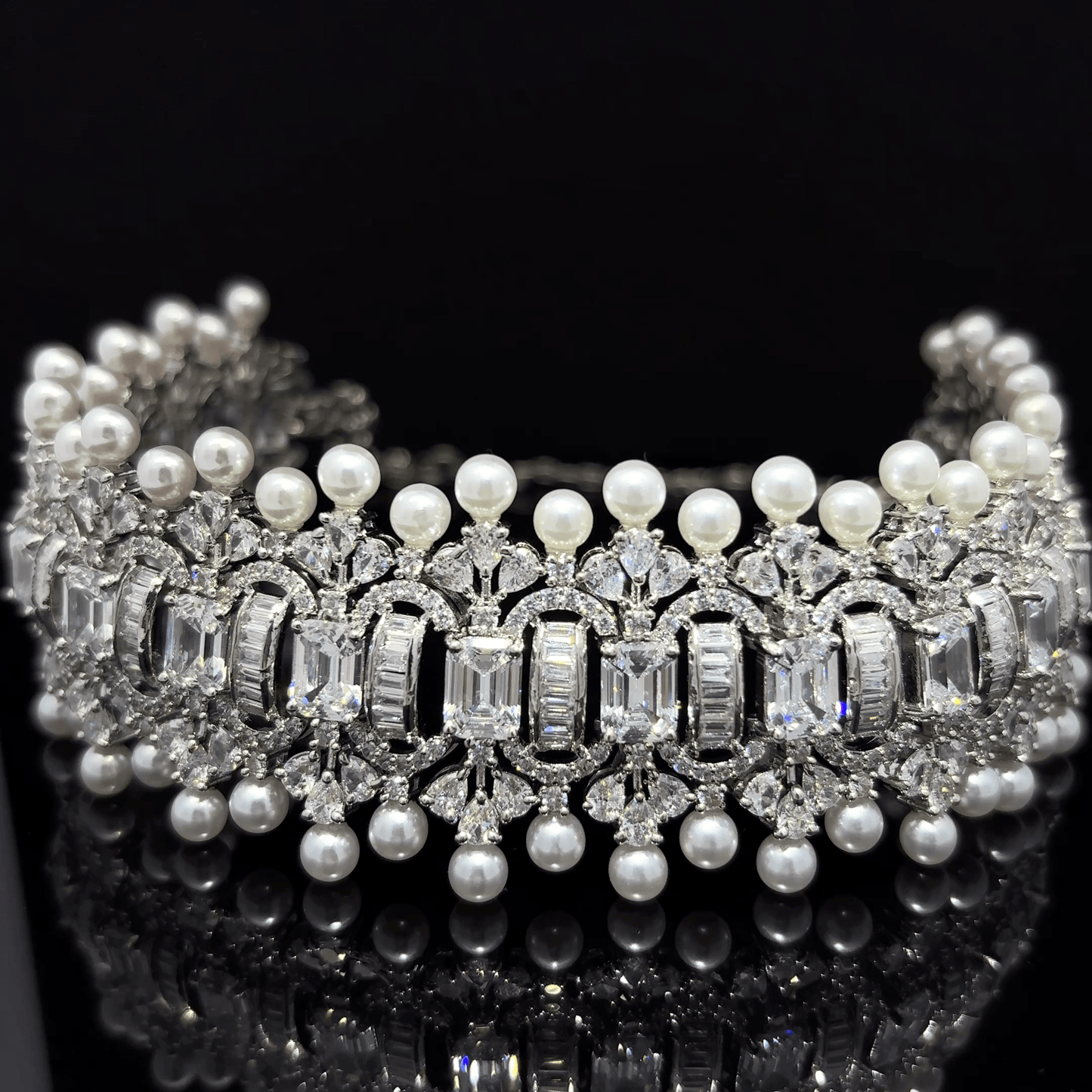 Elegant Silver and Pearl Chokar