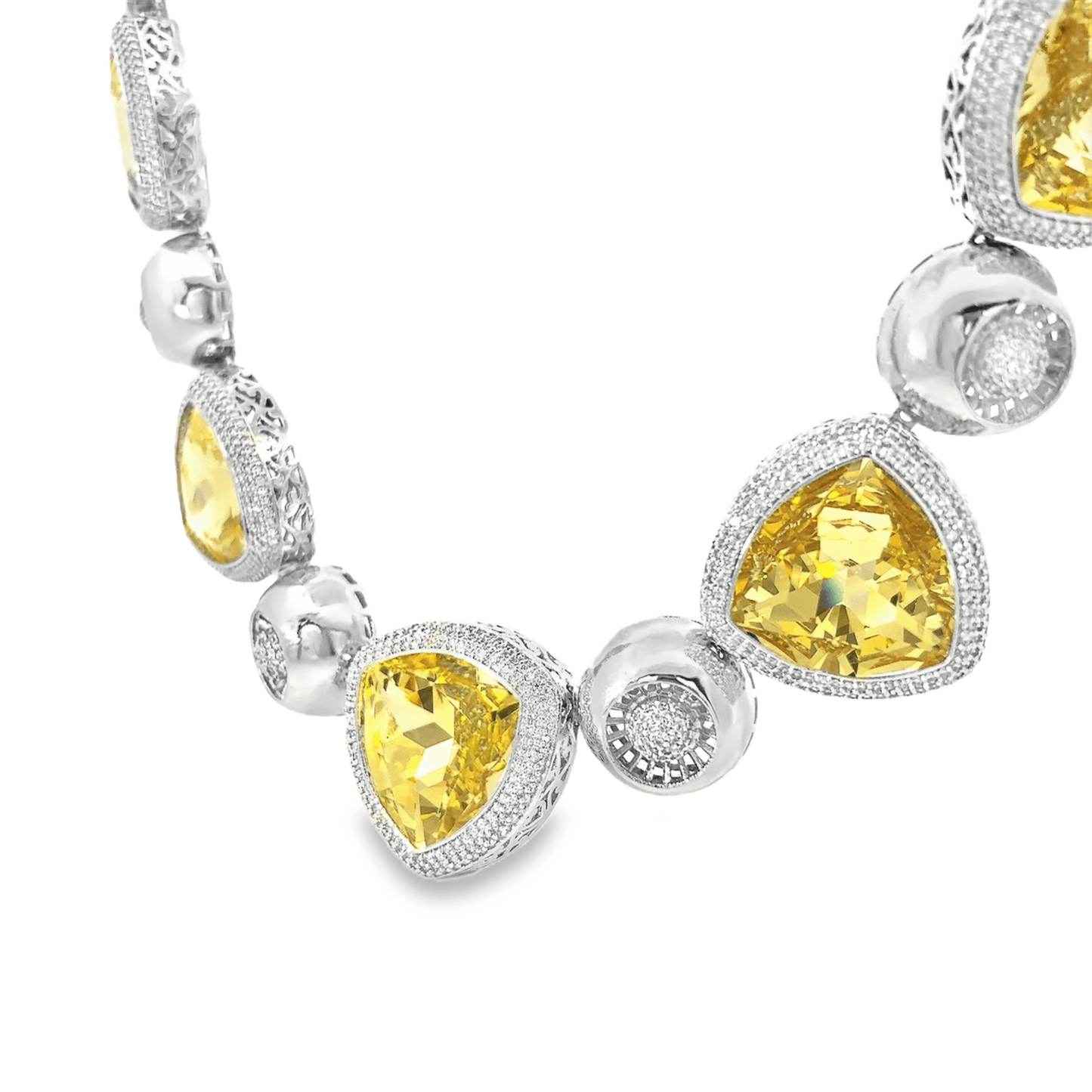 Elegant Yellow Sehrova Crystal Necklace