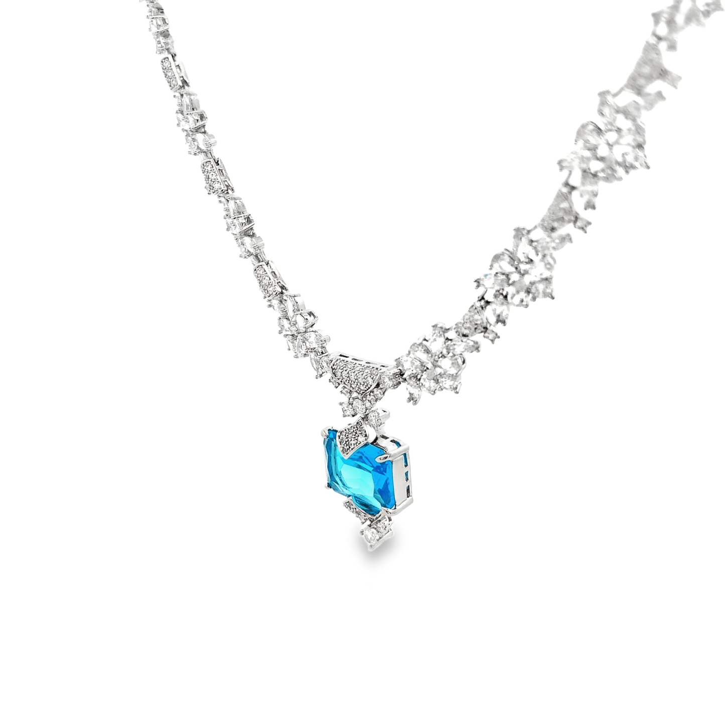 Elegant Blue Crystal Necklace
