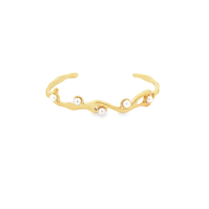 Elegant Gold Wave Bracelet