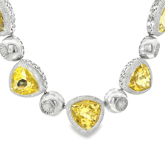 Elegant Yellow Sehrova Crystal Necklace