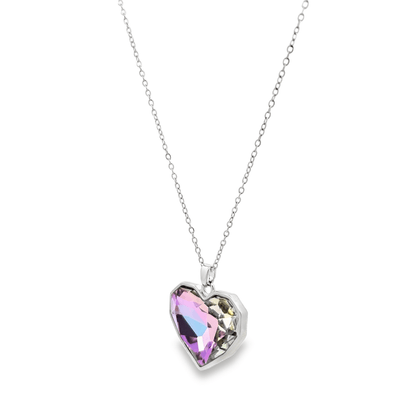 Elegant Heart-Shaped Pendant Set