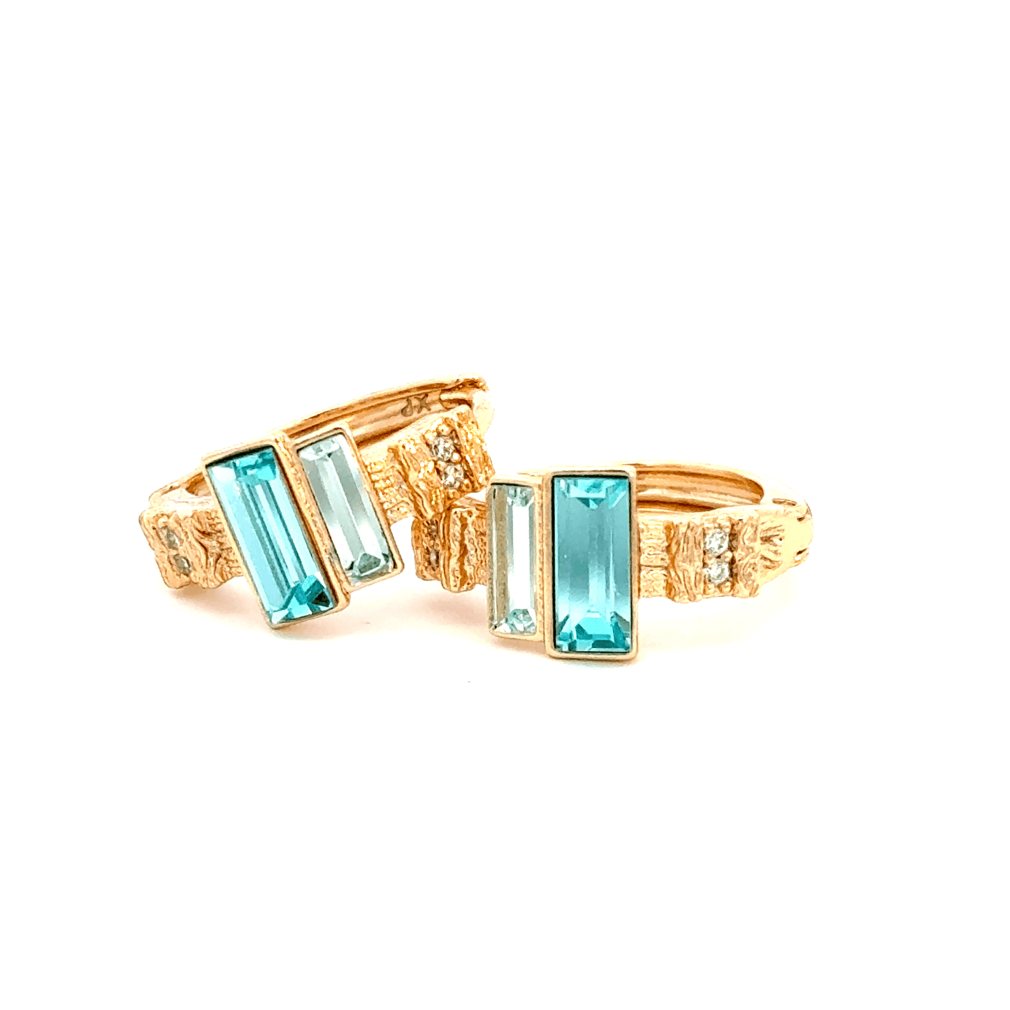 Yellow Gold Earring Featuring Emerald-Cut Aquamarine