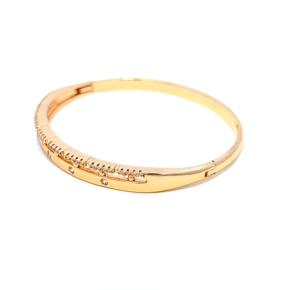 Gold Bangle with Round Brilliant Diamonds