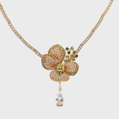 Elegant Floral Pendant Necklace