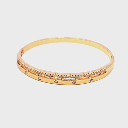 Gold Bangle with Round Brilliant Diamonds