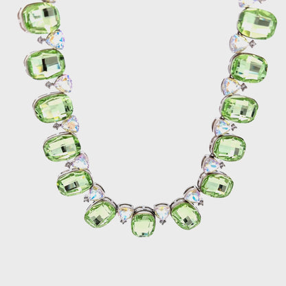 Elegant Light Green Sehrova Crystal Necklace