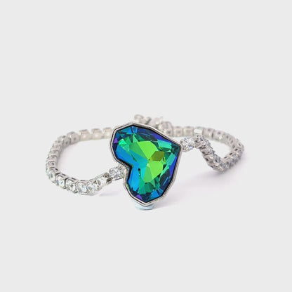 Elegant Heart-Shaped Bracelet