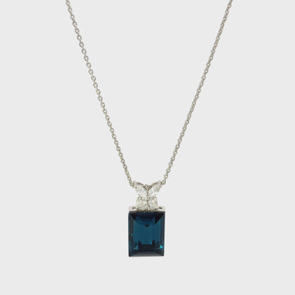 Elegant Sapphire Blue Crystal Pendant Set