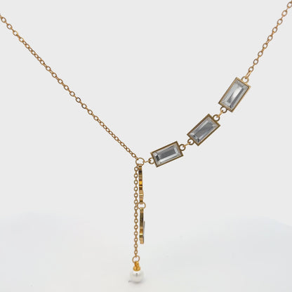 Elegant Gold and Gemstone Necklace