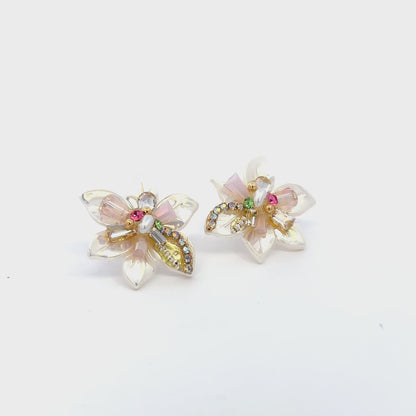 MOP(Mother of Pearl Plate) Off White Crystal Stud Earrings