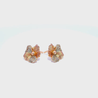Gold Stud Earrings with Round Brilliant Cut Diamonds